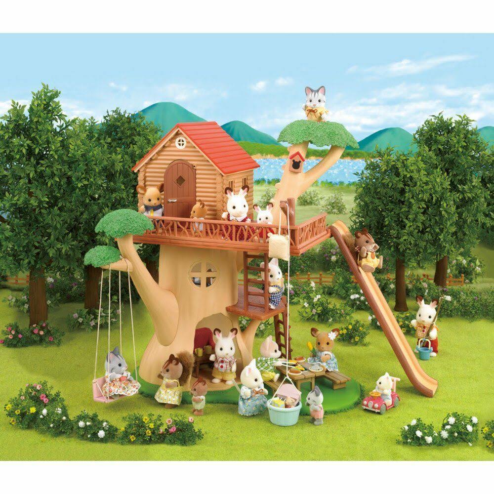 Adventure Tree House B856701