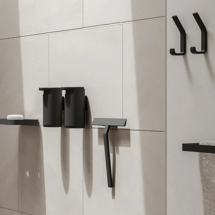 Double Hook K746685