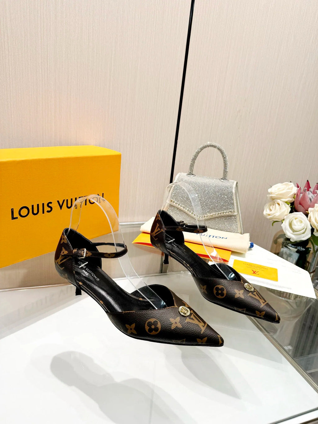 Women Shoes Heels 4 cm T4249