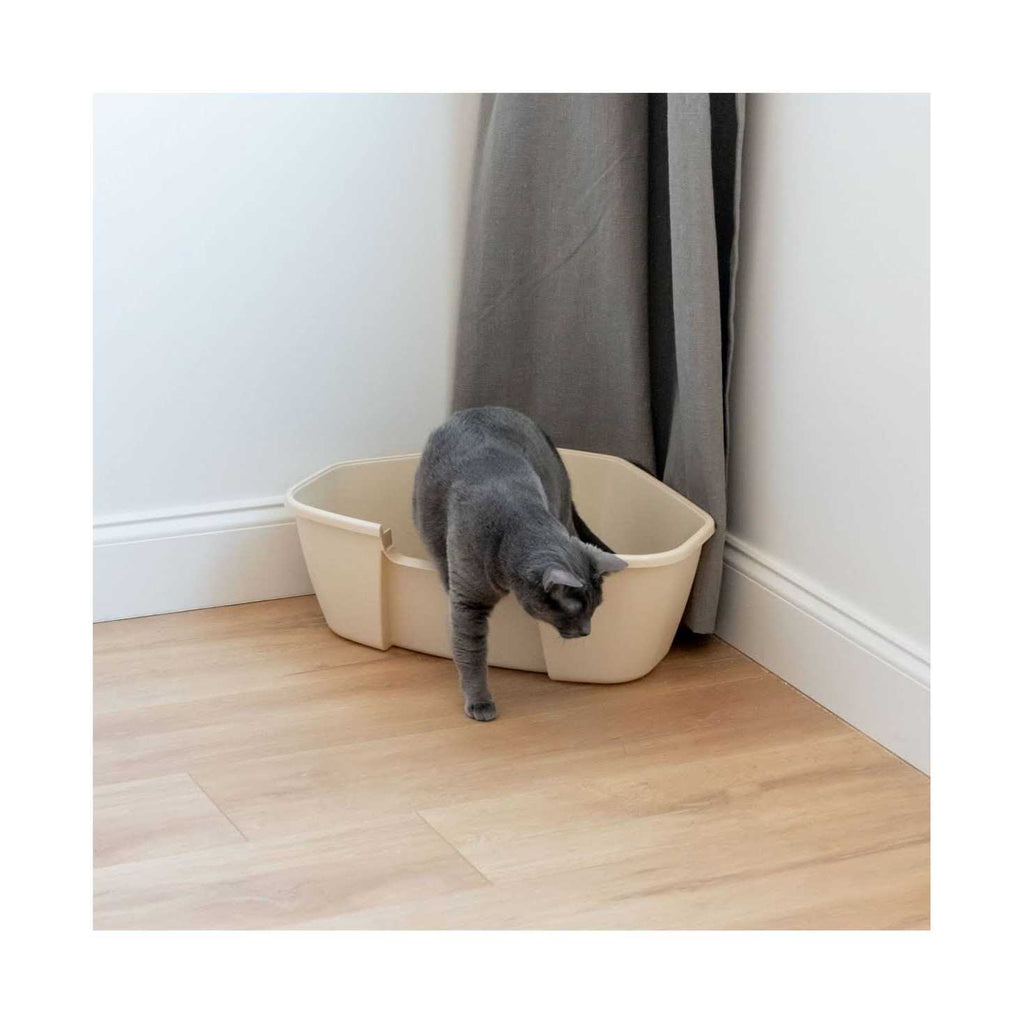 Litter Box with Scoop H5100