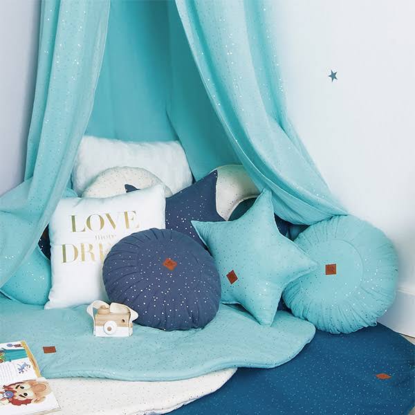 Bed Canopy + Floor Mat N81681