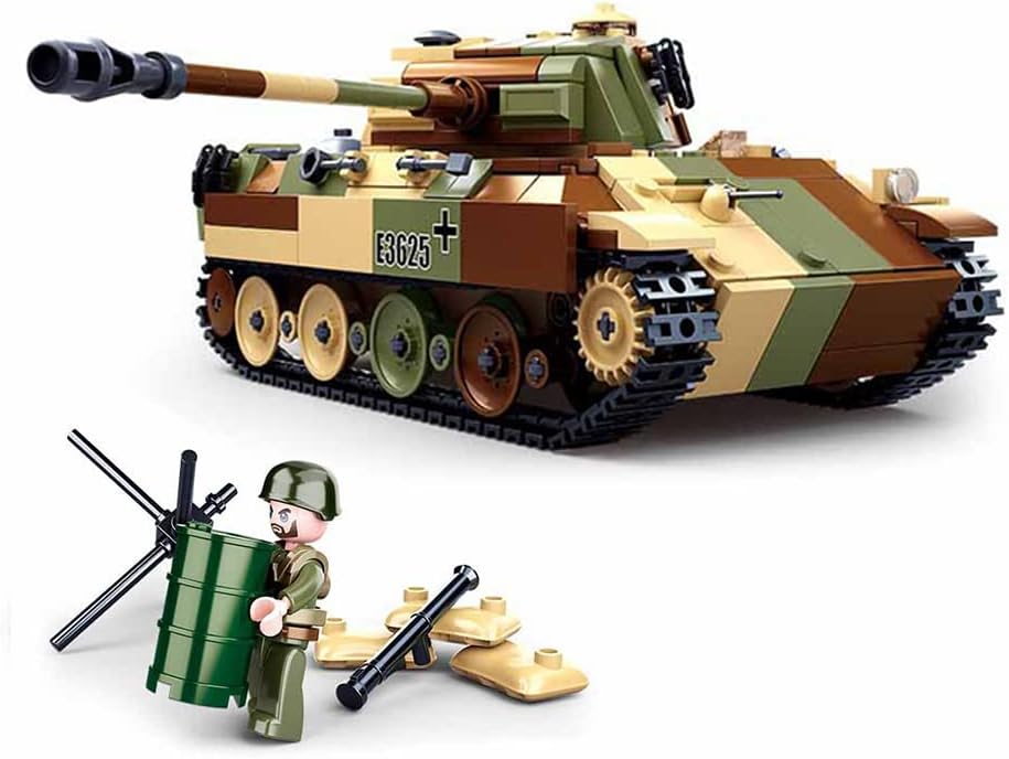 725 PCS Army Building Block Model with 3 Soldier Figures H270