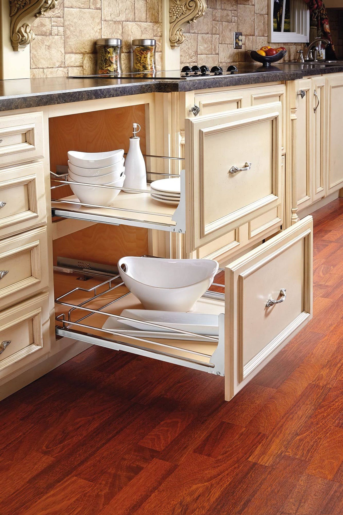 Maple Pullout Basket I4900