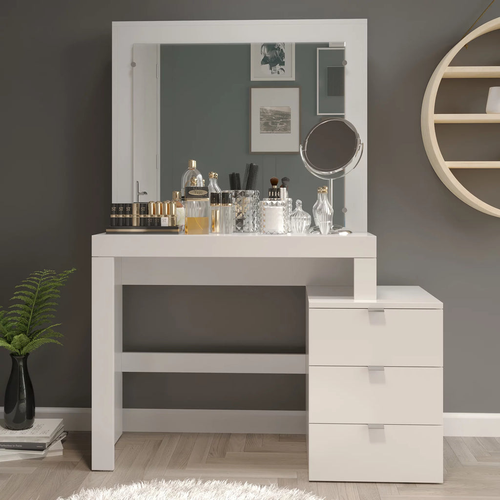 White Painted Vanity Table A87655