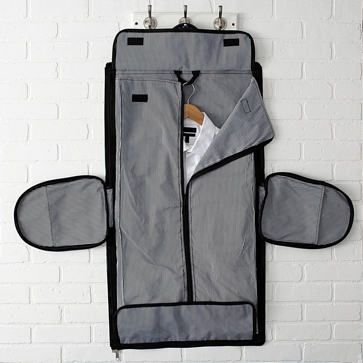 Black Microfiber Convertible Garment Bag N985742