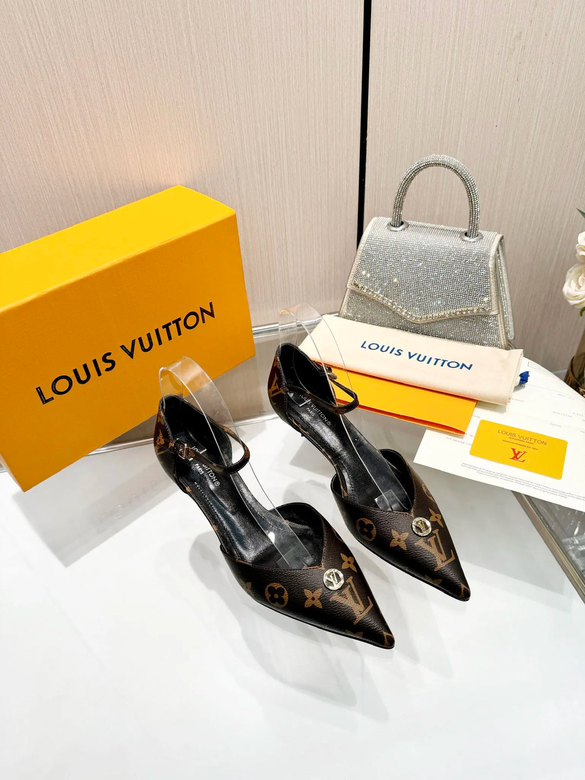 Women Shoes Heels 4 cm T4249