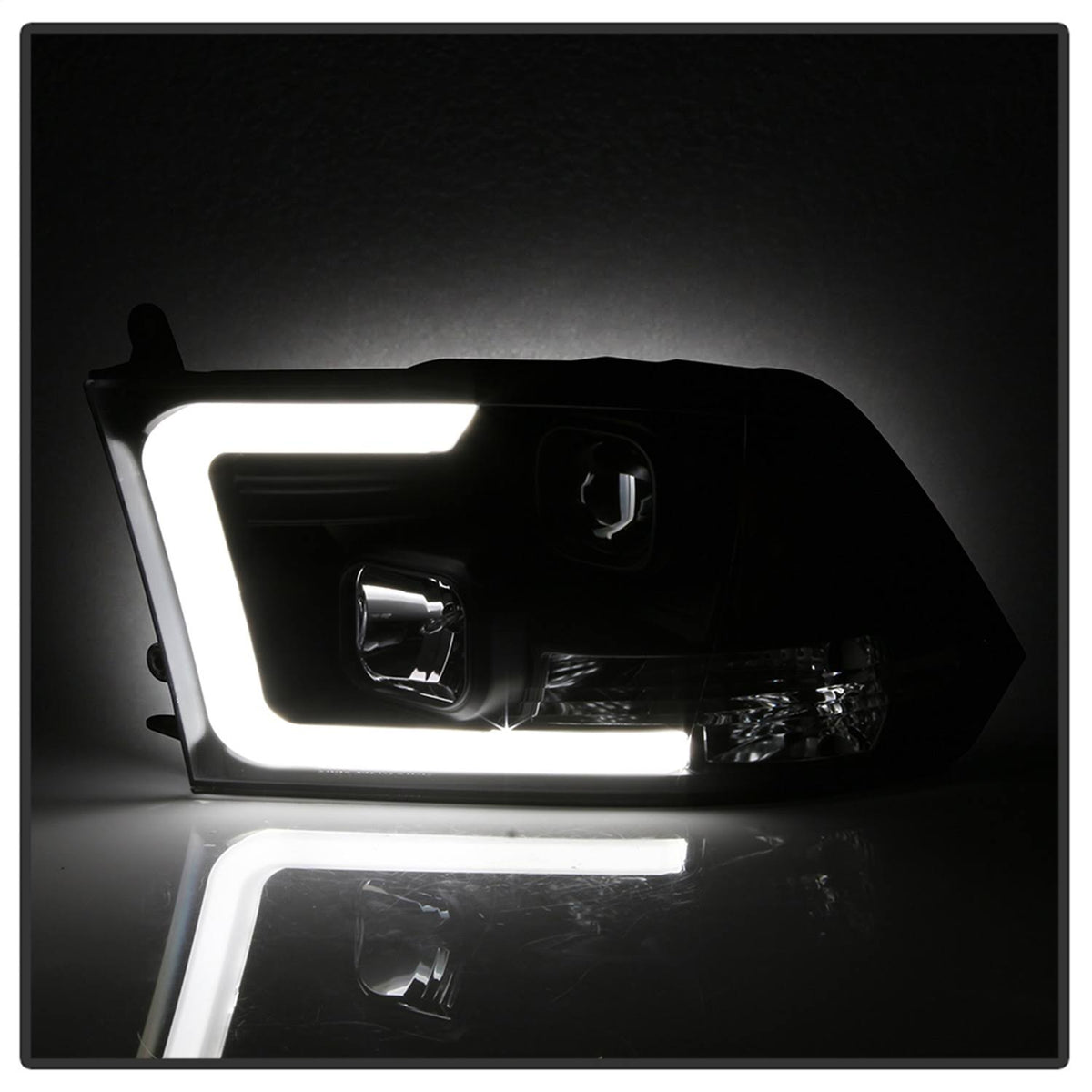 Projector Headlights V588743