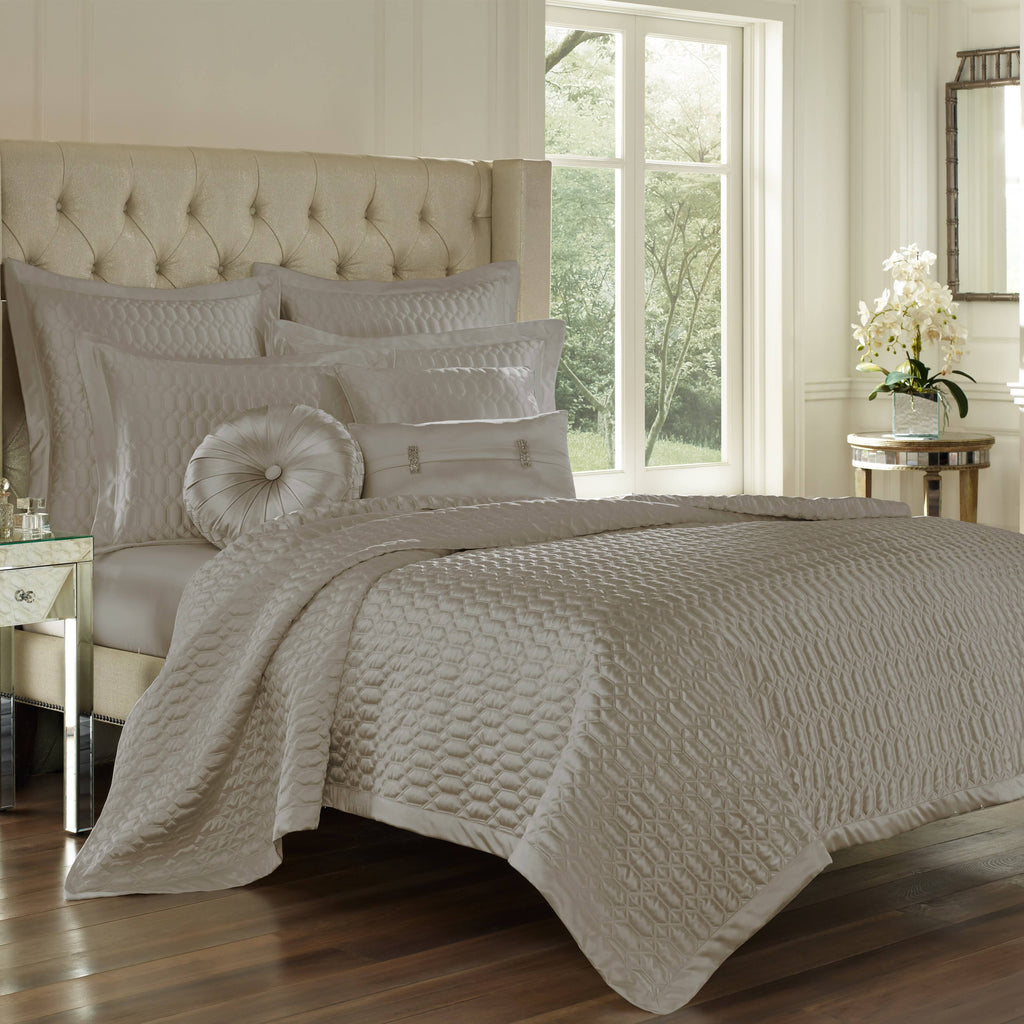 King Satinique Coverlet E1033
