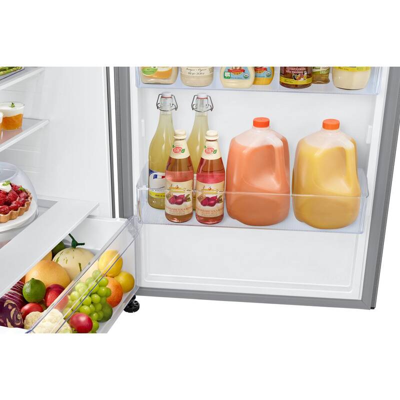 15.6 cu. ft. Top Freezer Refrigerator in Stainless Steel Z1292