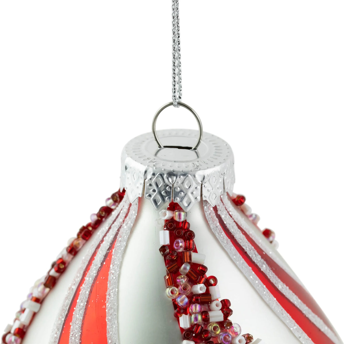 Set of 2 White and Red Glass Christmas Ornaments X4704