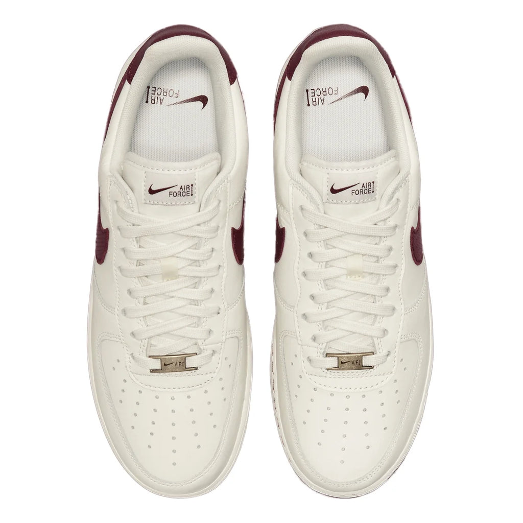 Sail Dark Beetroot Men's Nike Air Force 1 '07 Craft A54545