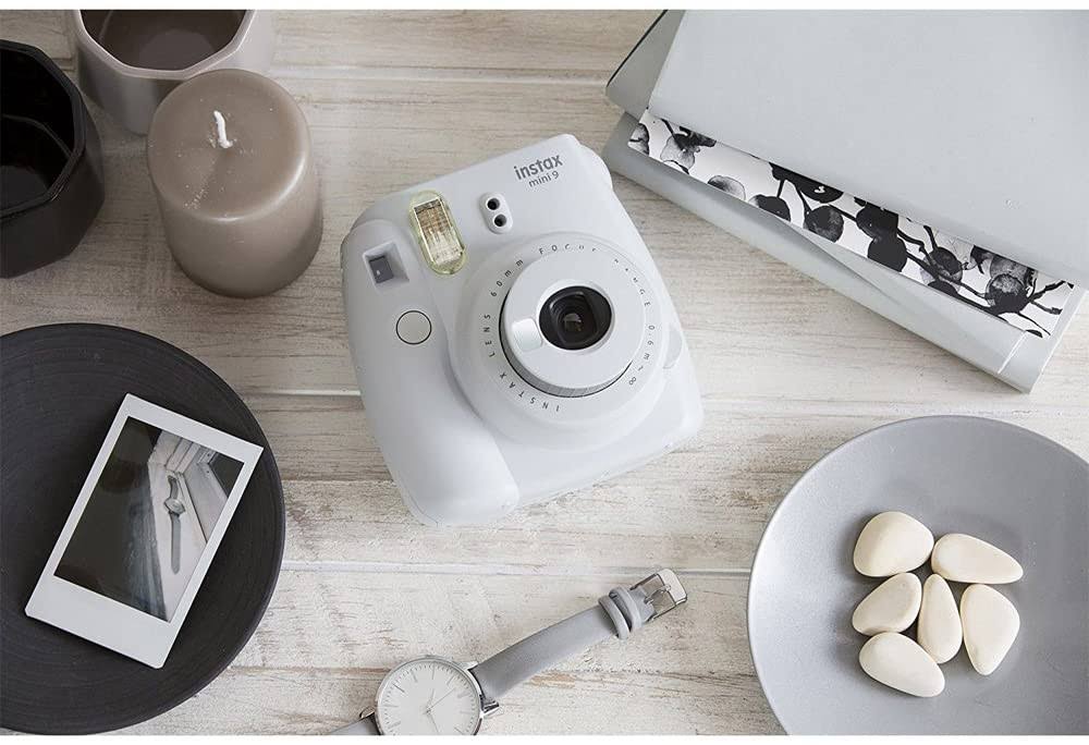 Smokey White Instant Film Camera with 40 Sheets of Instant Film Y5442